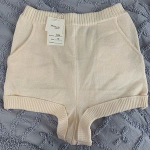 Crème/off white lounge shorts